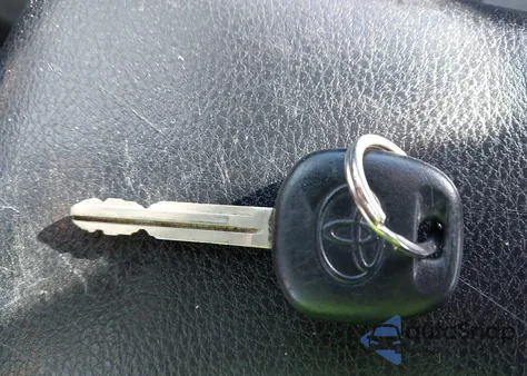 2016 Toyota Corolla L from USA, damaged, VIN 2T1BURHE9GC505374